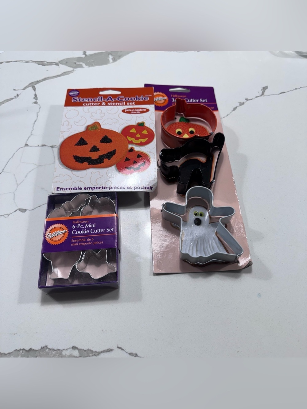 Wilton Halloween Metal Cookie Cutters & Stencil Set Of 3